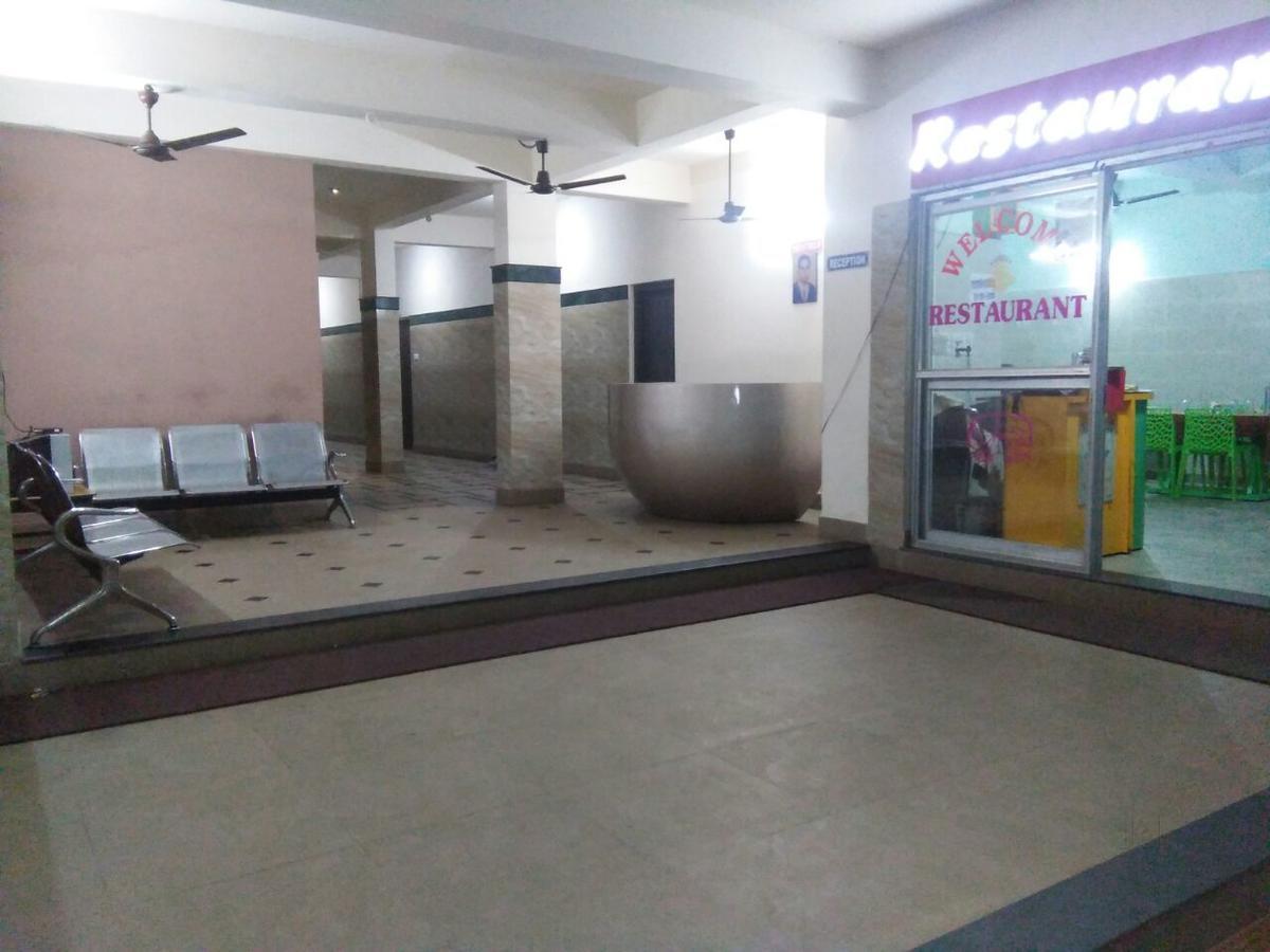 Hotel Sea Foam Puri Luaran gambar
